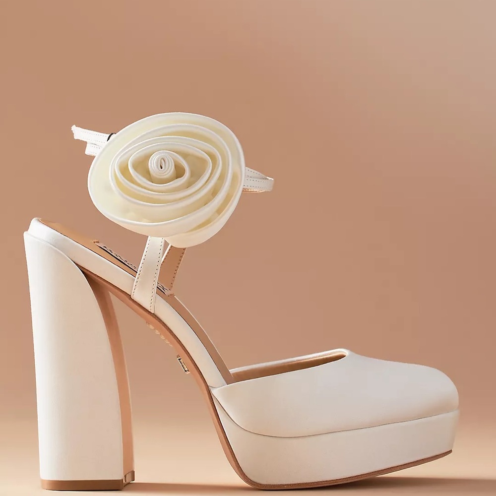 Badgley Mischka Cream Heels with Rose Detail
